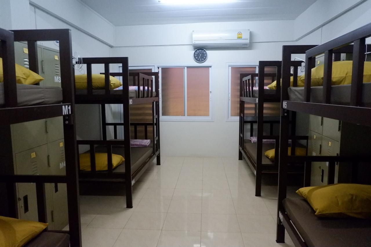 Ranong Backpacker'S Hostel (Adults Only) Exteriör bild