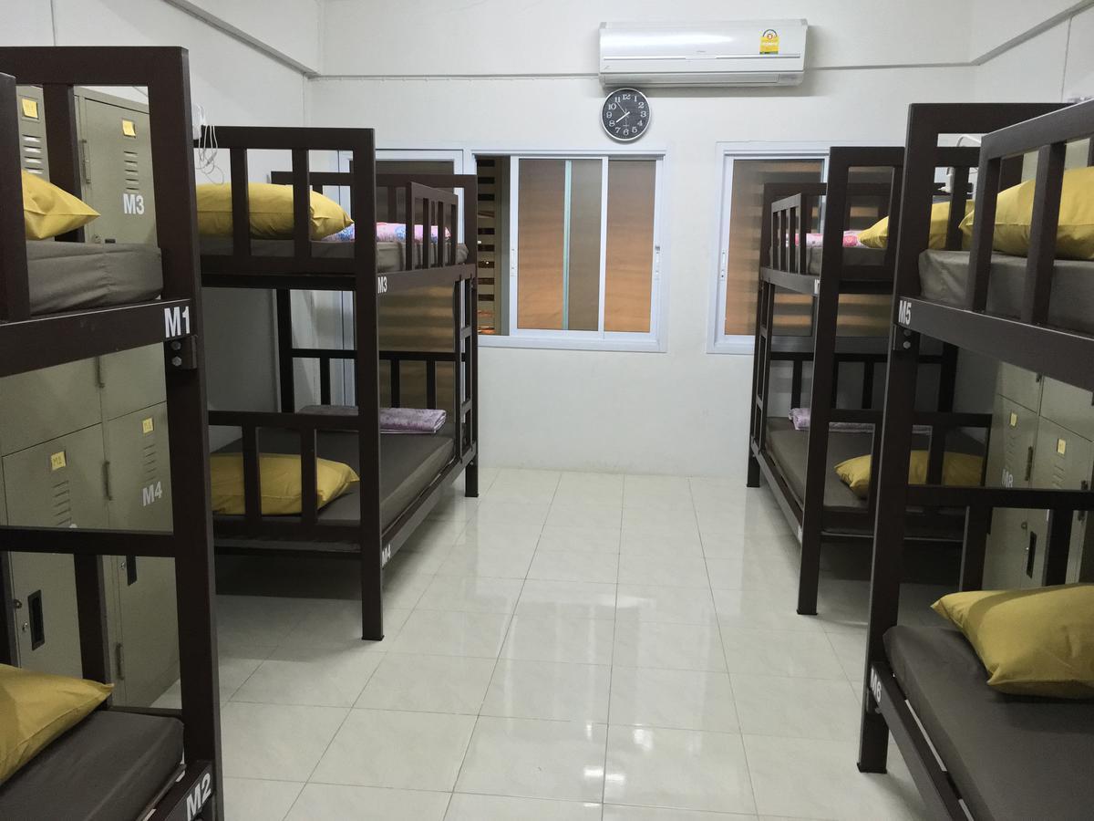 Ranong Backpacker'S Hostel (Adults Only) Exteriör bild